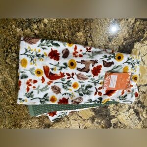 The Farmhouse by Rachel Ashwell Kitchen dish towel trio adorable wildlife design